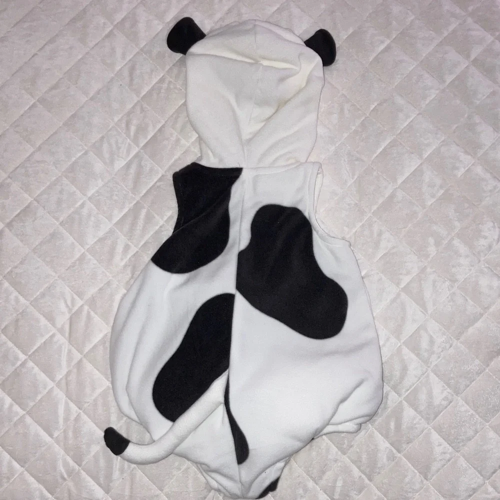 #68. 🆕 NWT - Carter's Black and White Cow Print Costume - Picture 3 of 9